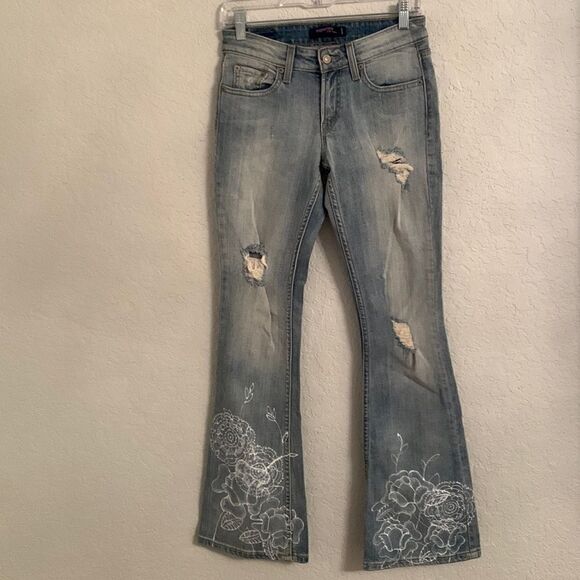 Levis 518 Superlow Distressed Flared Hand Painted Denim Jeans Size 1/27 - Picture 1 of 14